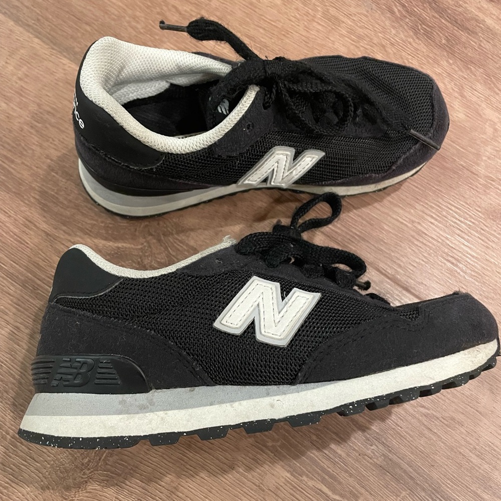 Boys new balance 515 black shoes